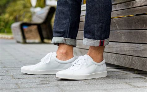 best white canvas sneakers men.